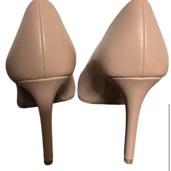 Christian Siriano beige heels. Size 9. New without tag - Picture 3 of 4